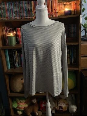 Athletic Works Black and White Striped Long Sleeve Tee